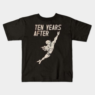 Ten years Kids T-Shirt